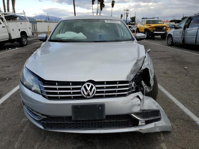 Photo 5 from auction – 2014 VOLKSWAGEN PASSAT S with VIN 1VWAT7A34EC021188