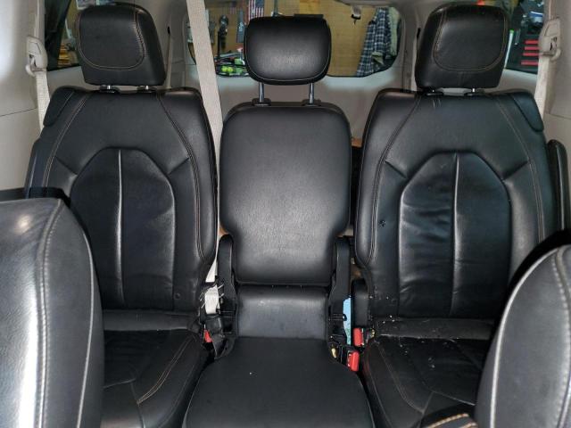 Photo 10 from auction – 2017 CHRYSLER PACIFICA T with VIN 2C4RC1BG7HR535942