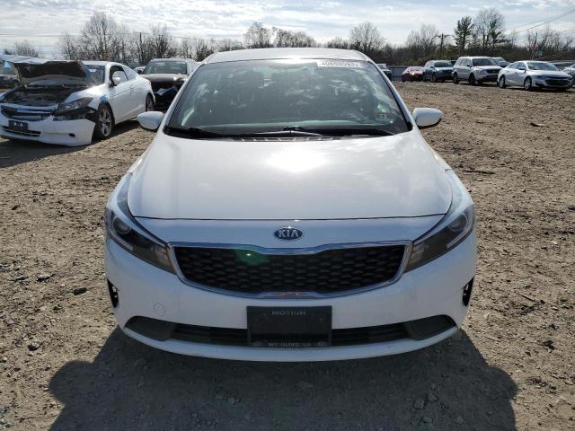 Photo 5 from auction – 2017 KIA FORTE LX with VIN 3KPFK4A70HE067806