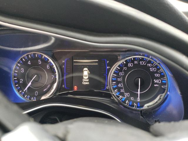 Photo 9 from auction – 2017 CHRYSLER 200 LIMITE with VIN 1C3CCCAB3HN507368