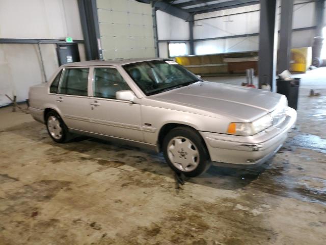 Photo 4 from auction – 1998 VOLVO S90 with VIN YV1KS9608W1132290