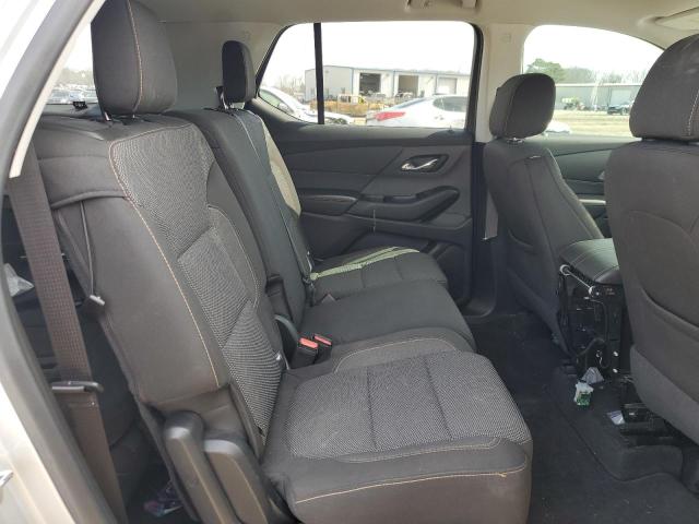 Photo 10 from auction – 2018 CHEVROLET TRAVERSE L with VIN 1GNERFKW6JJ217068