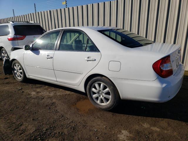 Photo 2 from auction – 2004 TOYOTA CAMRY LE with VIN JTDBF30K440153013