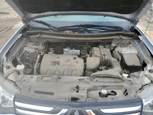 Фото 12 с аукциона – 2014 MITSUBISHI OUTLANDER с VIN JA4AD2A33EZ007602