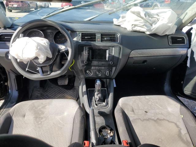 Photo 8 from auction – 2017 VOLKSWAGEN JETTA S with VIN 3VW2B7AJ4HM277064