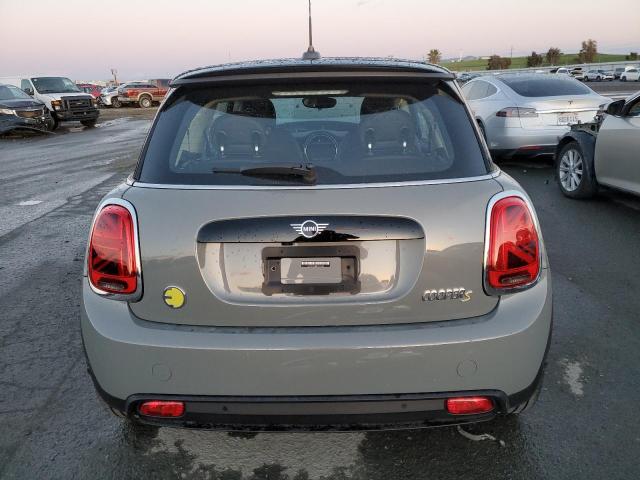 Photo 6 from auction – 2023 MINI COOPER SE with VIN WMW13DJ08P2T39568