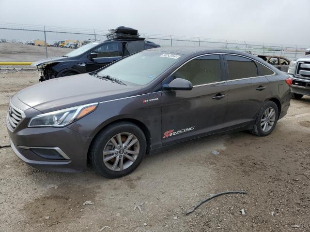 HYUNDAI SONATA SE 2016 with VIN 5NPE24AF9GH348628 - Photo from auction