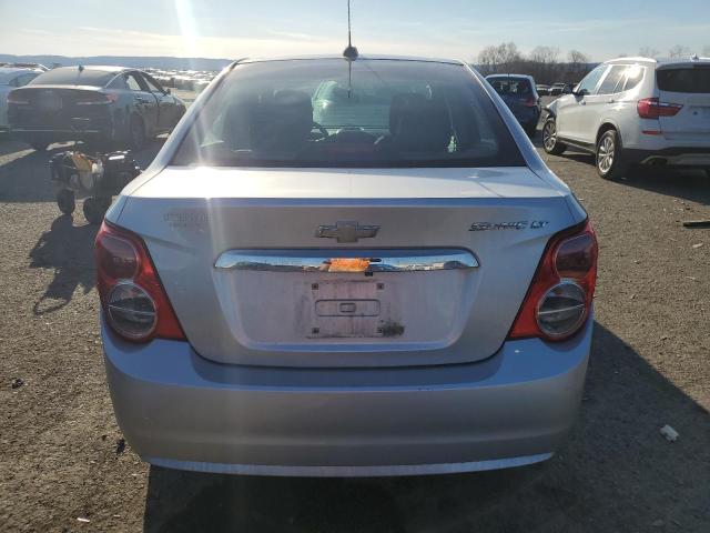 Фото 6 с аукциона – 2015 CHEVROLET SONIC LT с VIN 1G1JC5SG9F4100322