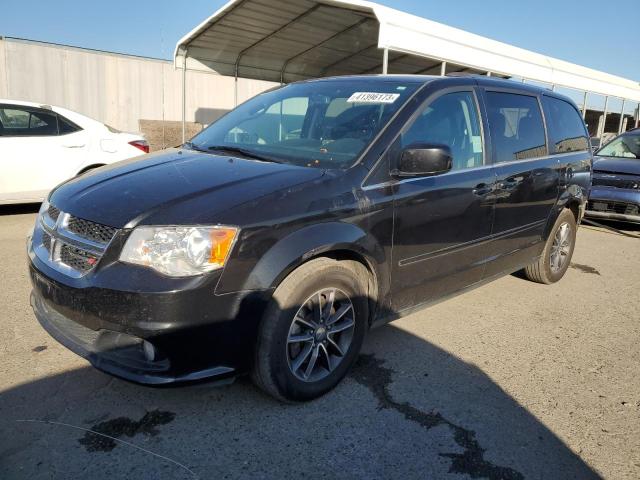 DODGE GRAND CARA 2017 with VIN 2C4RDGCGXHR864164 - Photo from auction