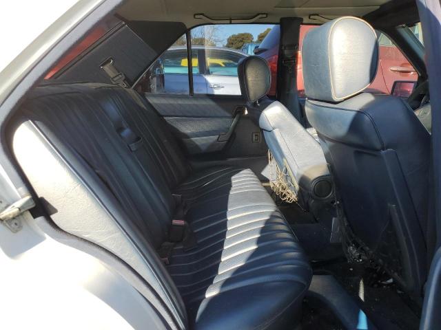 Photo 10 from auction – 1993 MERCEDES-BENZ 190 E 2.6 with VIN WDBDA29D9PG028721