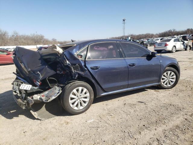 Photo 3 from auction – 2015 VOLKSWAGEN PASSAT S with VIN 1VWAS7A38FC041545