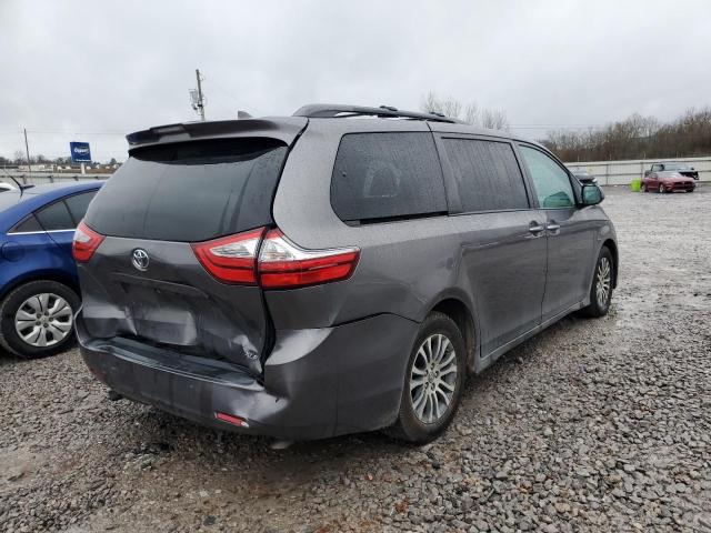 Photo 3 from auction – 2018 TOYOTA SIENNA XLE with VIN 5TDYZ3DC2JS907295