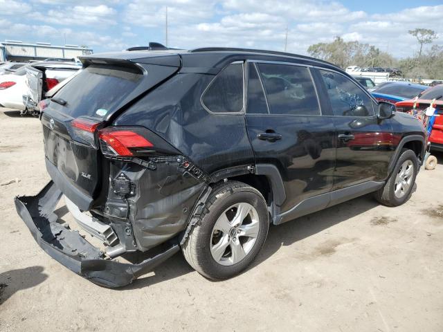 Photo 3 from auction – 2020 TOYOTA RAV4 XLE with VIN 2T3W1RFVXLC037198