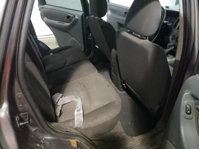 Photo 10 from auction – 2005 MAZDA TRIBUTE I with VIN 4F2YZ02Z25KM52449