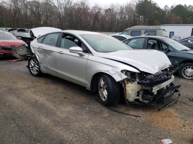 Photo 4 from auction – 2016 FORD FUSION SE with VIN 3FA6P0H74GR198265