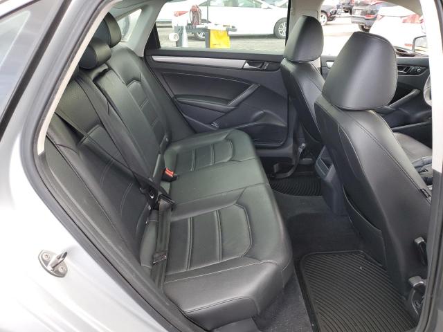 Photo 10 from auction – 2014 VOLKSWAGEN PASSAT S with VIN 1VWAT7A34EC021188