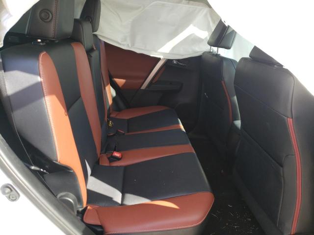 Photo 11 from auction – 2015 TOYOTA RAV4 LIMIT with VIN 2T3YFREV9FW149635