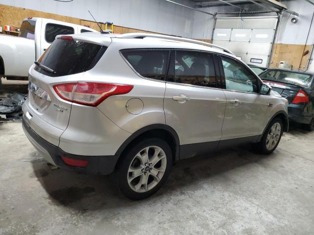 Foto 3 de la subasta – 2016 FORD ESCAPE TIT con VIN 1FMCU9J97GUA37659