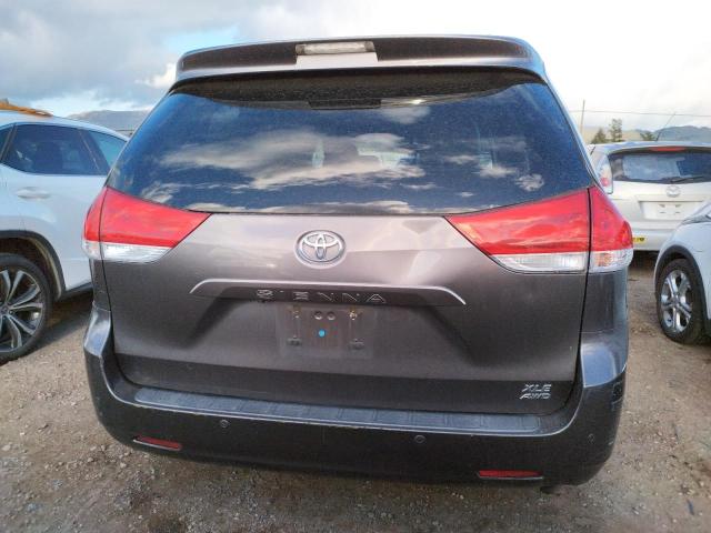 Photo 6 from auction – 2013 TOYOTA SIENNA XLE with VIN 5TDDK3DC6DS053208