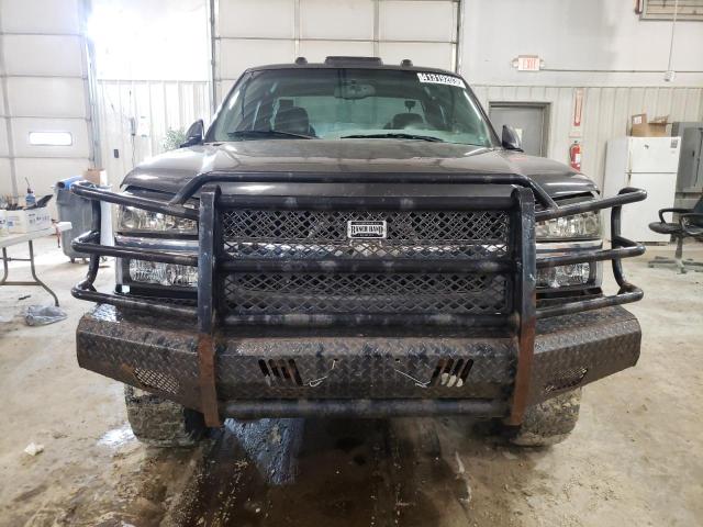 Photo 5 from auction – 2005 CHEVROLET SILVERADO with VIN 1GCEK19T85E180115