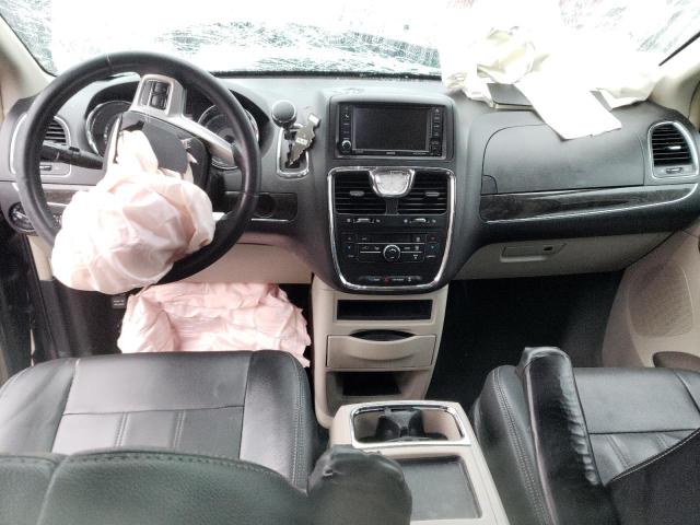 Photo 8 from auction – 2016 CHRYSLER TOWN & COU with VIN 2C4RC1BG4GR271335