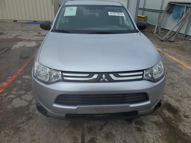 Photo 5 from auction – 2014 MITSUBISHI OUTLANDER with VIN JA4AD2A33EZ007602
