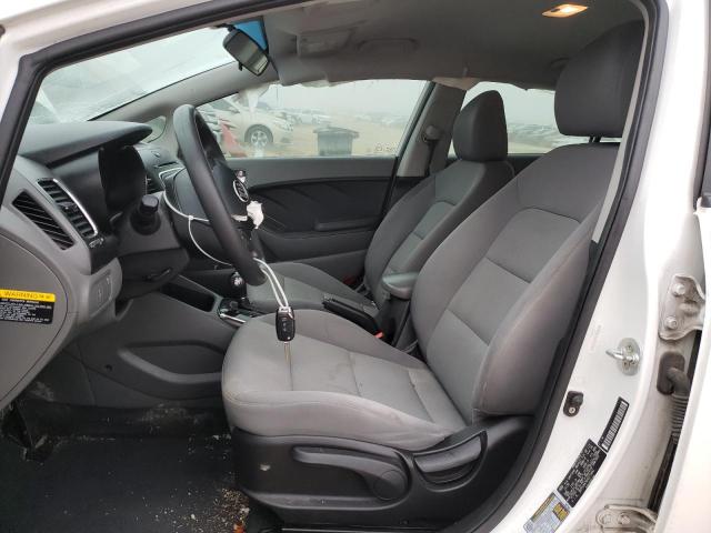 Photo 7 from auction – 2017 KIA FORTE LX with VIN 3KPFK4A76HE075442