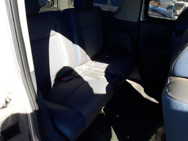 Photo 10 from auction – 2004 HONDA ELEMENT EX with VIN 5J6YH28554L035526