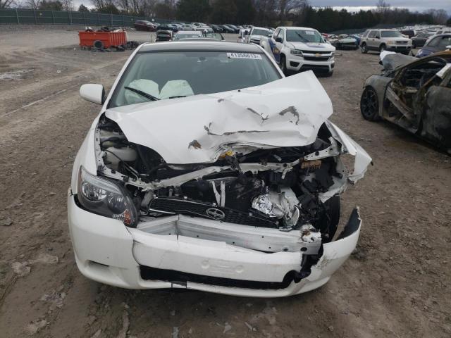 Photo 5 from auction – 2005 TOYOTA SCION TC with VIN JTKDE177850015356