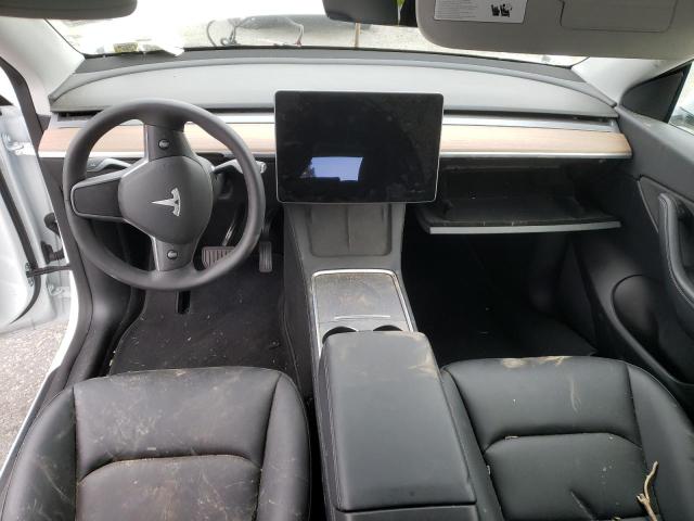 Снимка 8 от търг – 2022 TESLA MODEL Y с VIN 7SAYGDEE1NF386059