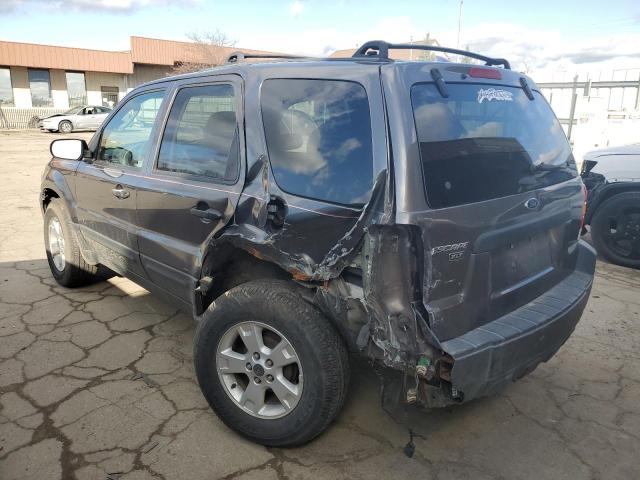 Photo 2 from auction – 2005 FORD ESCAPE XLT with VIN 1FMYU03135KA17054