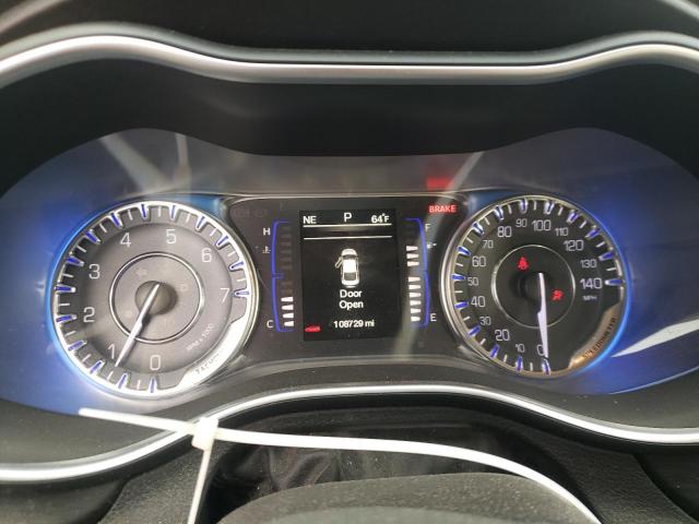 Photo 9 from auction – 2015 CHRYSLER 200 LIMITE with VIN 1C3CCCAB5FN624804