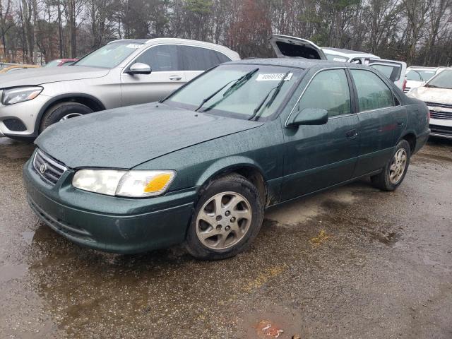 TOYOTA CAMRY CE 2000 with VIN 4T1BG22KXYU736622 - Photo from auction
