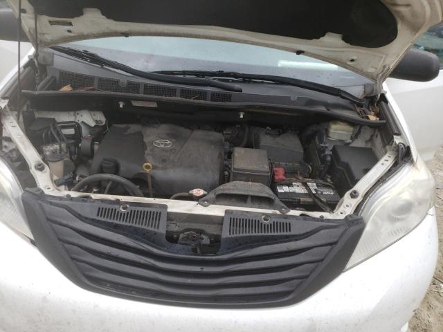 Photo 12 from auction – 2017 TOYOTA SIENNA with VIN 5TDZZ3DC3HS767711