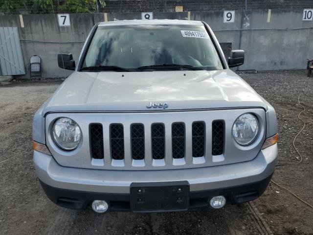 Photo 5 from auction – 2011 JEEP PATRIOT SP with VIN 1J4NT1GA1BD178359