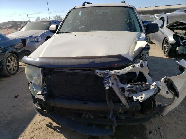 Photo 5 from auction – 2011 FORD ESCAPE XLT with VIN 1FMCU0D79BKB74757