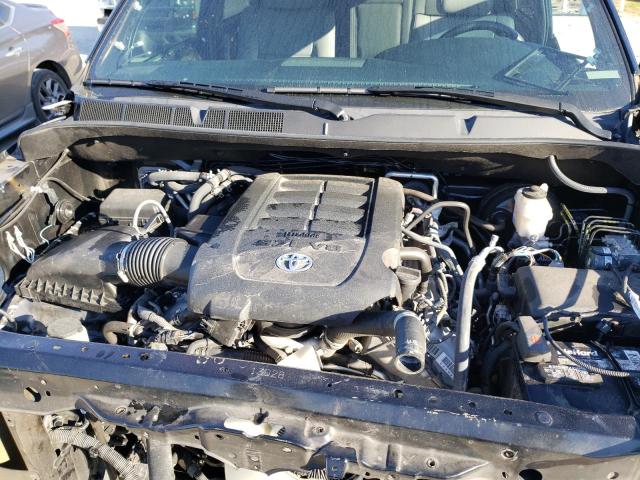 Photo 12 from auction – 2018 TOYOTA SEQOUIA with VIN 5TDBY5G19JS155898