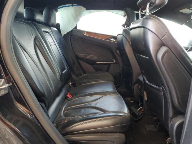 Photo 11 from auction – 2017 LINCOLN MKC RESERV with VIN 5LMCJ3C93HUL62617
