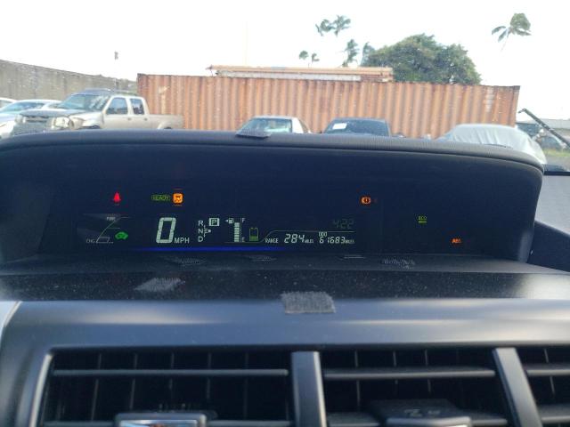 Photo 9 from auction – 2014 TOYOTA PRIUS V with VIN JTDZN3EU4EJ012921