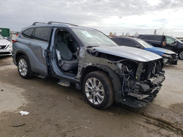 Photo 4 from auction – 2021 TOYOTA HIGHLANDER with VIN 5TDYZRAH8MS083701