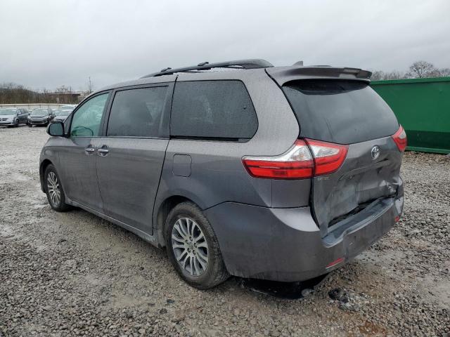 Photo 2 from auction – 2018 TOYOTA SIENNA XLE with VIN 5TDYZ3DC2JS907295