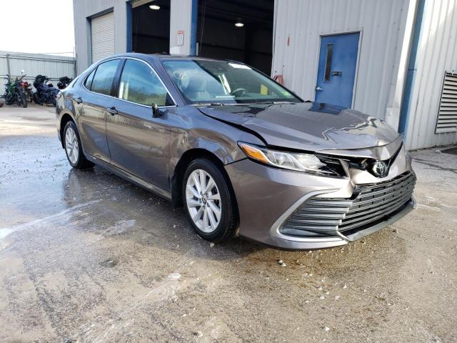 Photo 4 from auction – 2022 TOYOTA CAMRY LE with VIN 4T1C11AK6NU044371