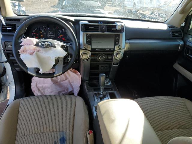 Photo 8 from auction – 2020 TOYOTA 4RUNNER SR with VIN JTEBU5JRXL5770023