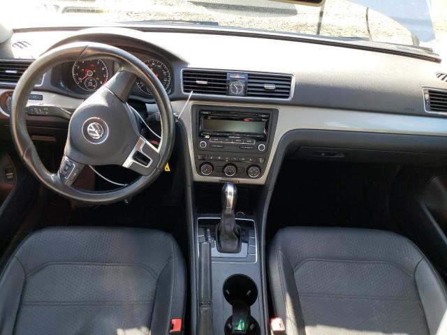 Photo 8 from auction – 2014 VOLKSWAGEN PASSAT S with VIN 1VWAT7A36EC031298