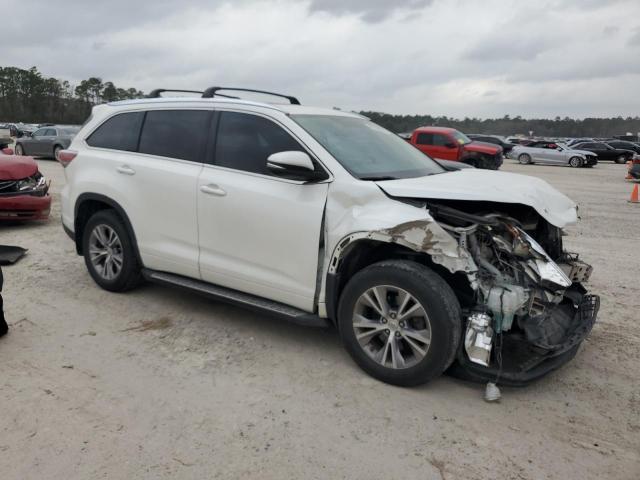 Photo 4 from auction – 2015 TOYOTA HIGHLANDER with VIN 5TDKKRFH4FS085158