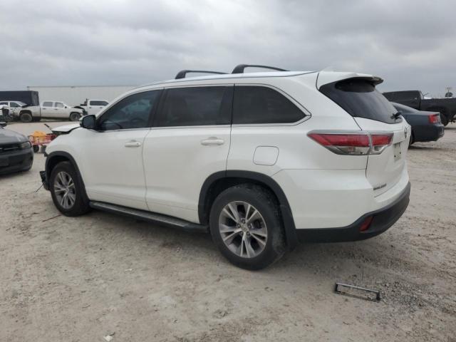 Photo 2 from auction – 2015 TOYOTA HIGHLANDER with VIN 5TDKKRFH4FS085158