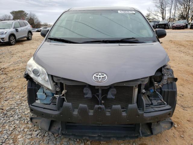 Photo 5 from auction – 2015 TOYOTA SIENNA with VIN 5TDZK3DCXFS535950