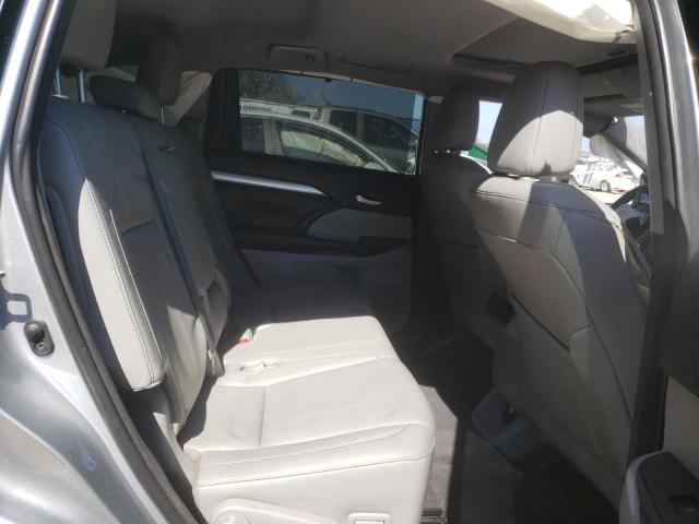 Photo 11 from auction – 2015 TOYOTA HIGHLANDER with VIN 5TDJKRFH3FS187790