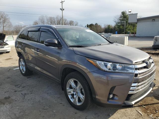 Photo 4 from auction – 2019 TOYOTA HIGHLANDER with VIN 5TDDZRFHXKS723248