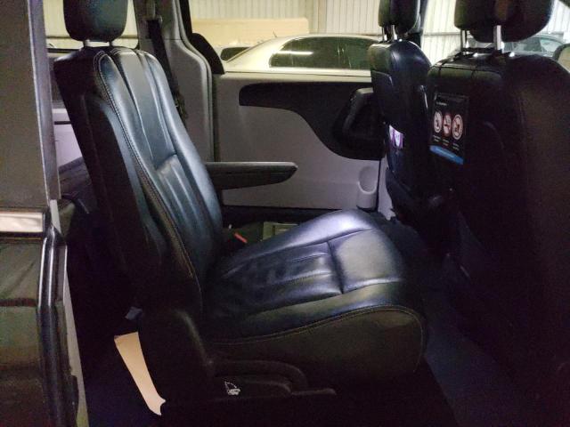 Photo 11 from auction – 2012 CHRYSLER TOWN & COU with VIN 2C4RC1BG0CR320329